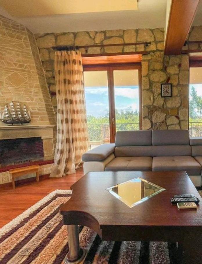 Villa George Afytos Bagian luar foto